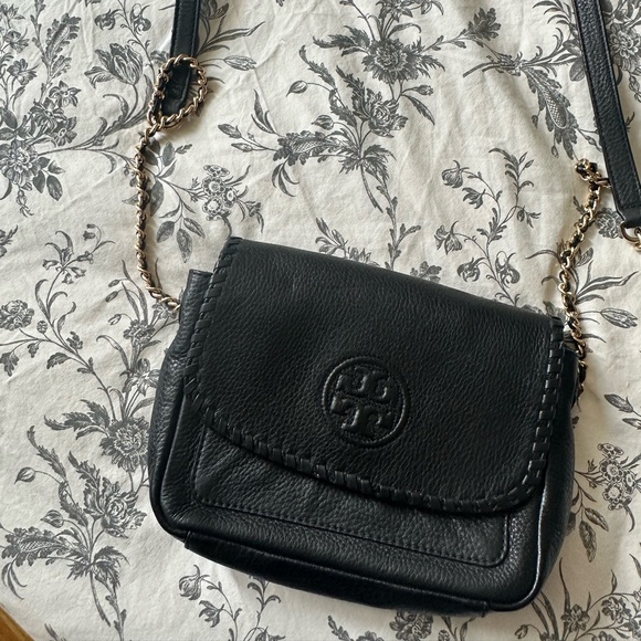 Tory Burch crossbody flap bag - Picture 1 of 5
